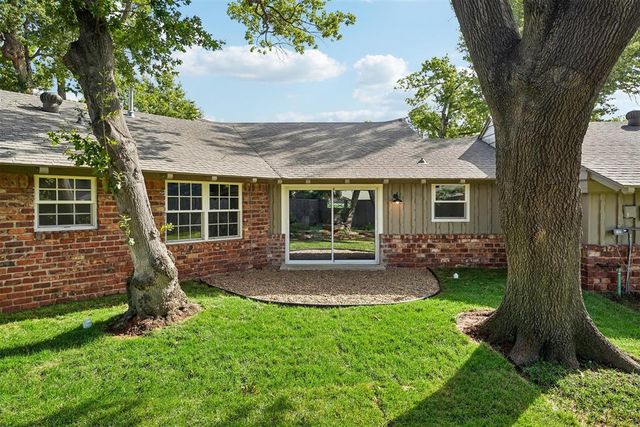 2116 NW 59th Circle, Oklahoma City, OK 73112
