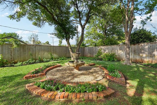 2116 NW 59th Circle, Oklahoma City, OK 73112