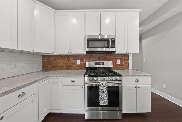 192 E 2nd Avenue, Columbus, OH 43201