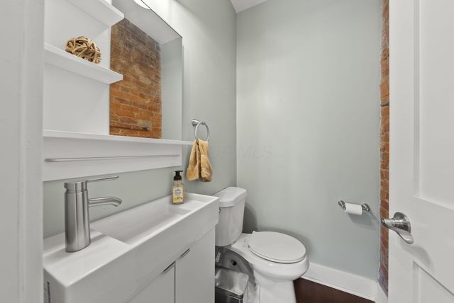 192 E 2nd Avenue, Columbus, OH 43201