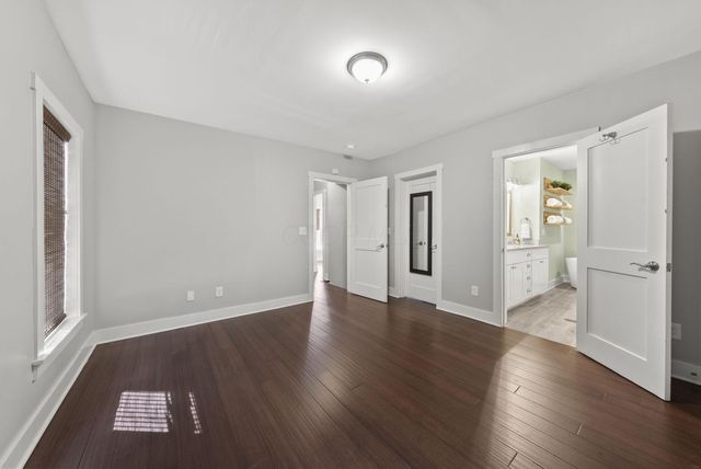 192 E 2nd Avenue, Columbus, OH 43201