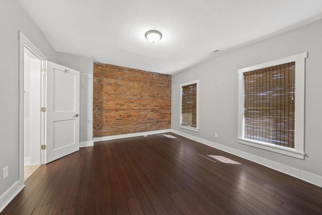 192 E 2nd Avenue, Columbus, OH 43201