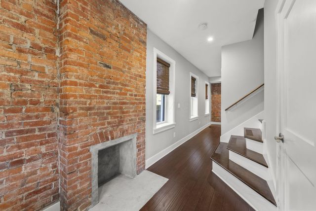 192 E 2nd Avenue, Columbus, OH 43201