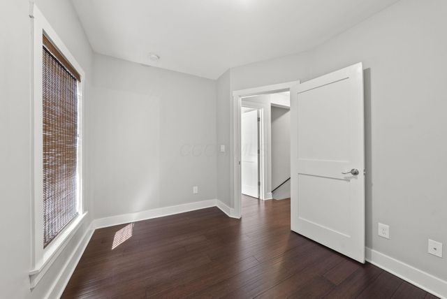 192 E 2nd Avenue, Columbus, OH 43201
