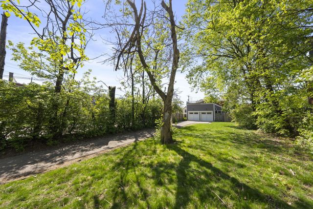 192 E 2nd Avenue, Columbus, OH 43201