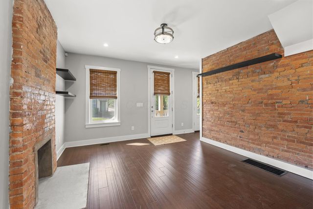 192 E 2nd Avenue, Columbus, OH 43201