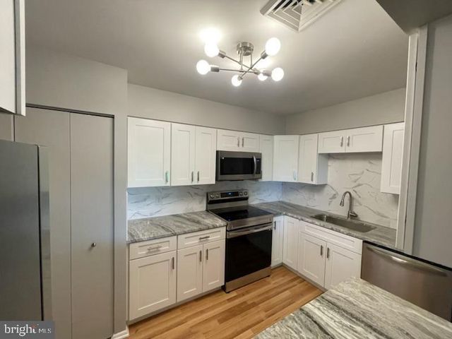 147 HUGHES AVE, Sellersville, PA 18960