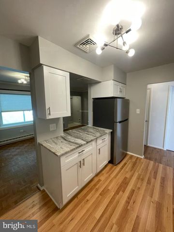 147 HUGHES AVE, Sellersville, PA 18960