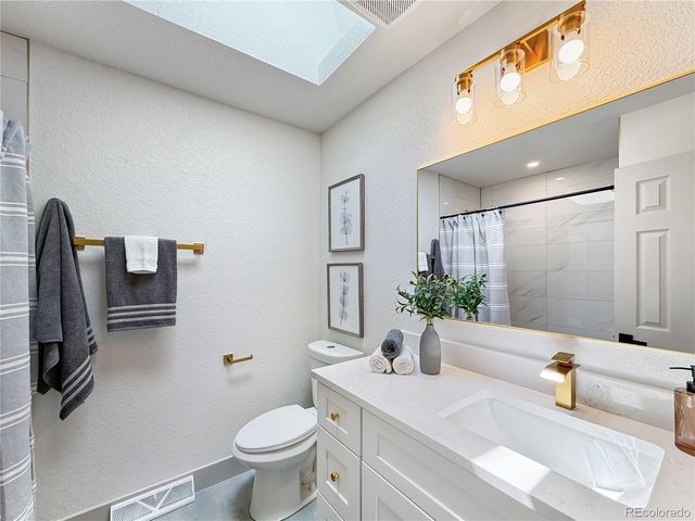 11310 W Center Ave, Lakewood, CO 80226