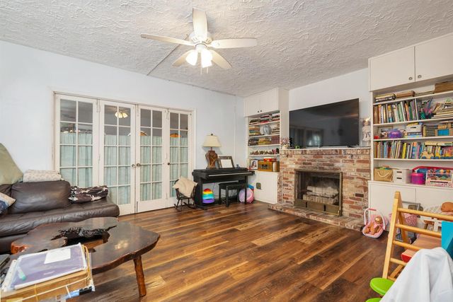821 Omar Road, West Palm Beach, FL 33405