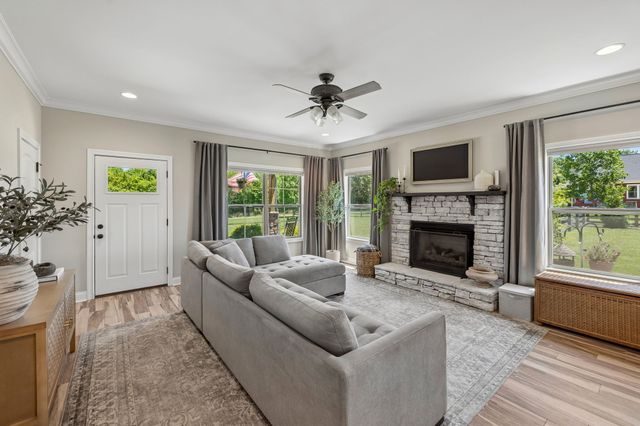 80 Edwards Rd, Lebanon, TN 37090