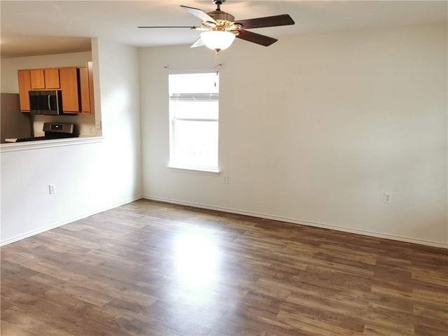 12100 Briarcreek LOOP, Manor, TX 78653