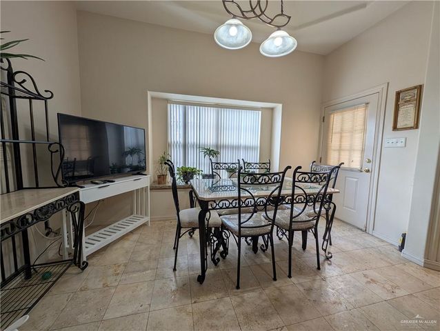 2000 E 25th Street, Mission, TX 78572