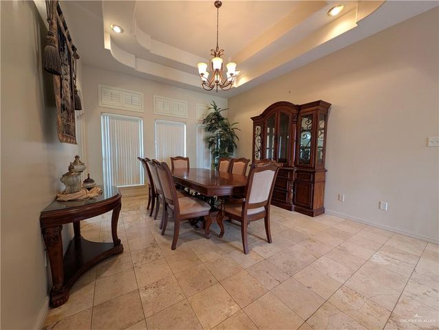 2000 E 25th Street, Mission, TX 78572