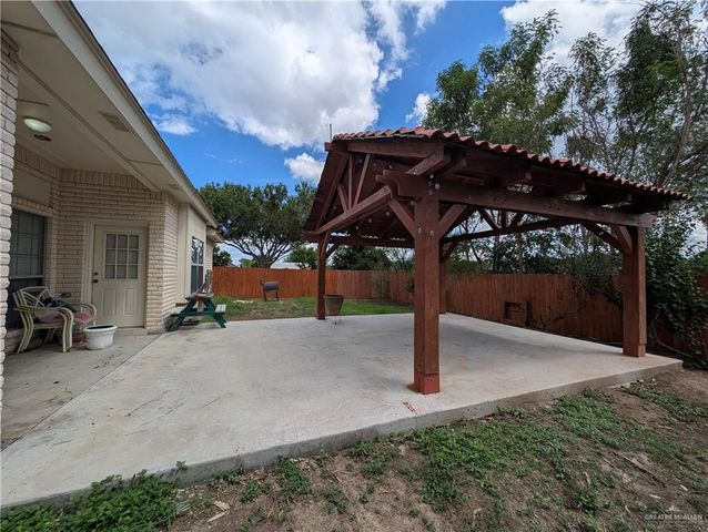 2000 E 25th Street, Mission, TX 78572