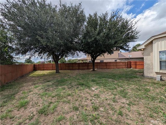 2000 E 25th Street, Mission, TX 78572