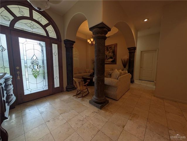 2000 E 25th Street, Mission, TX 78572