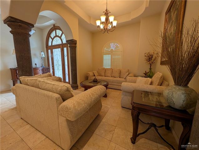 2000 E 25th Street, Mission, TX 78572