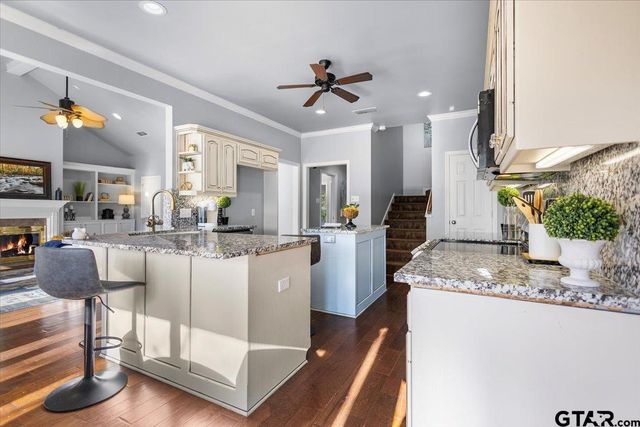 519 E Hideaway Lane, Hideaway, TX 75771