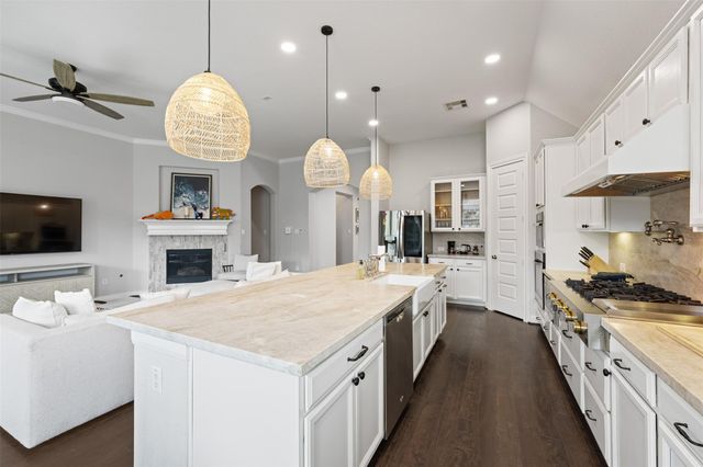 4519 Sterling Heights Lane, Sugar Land, TX 77479