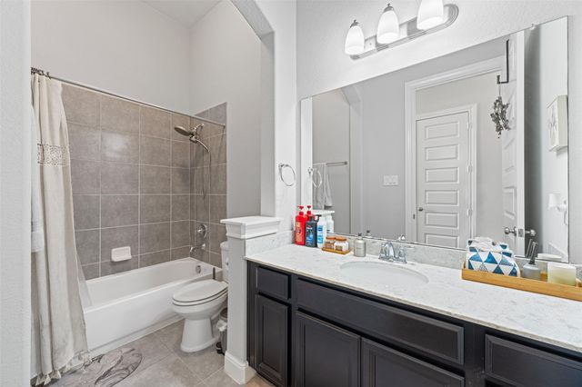 4519 Sterling Heights Lane, Sugar Land, TX 77479