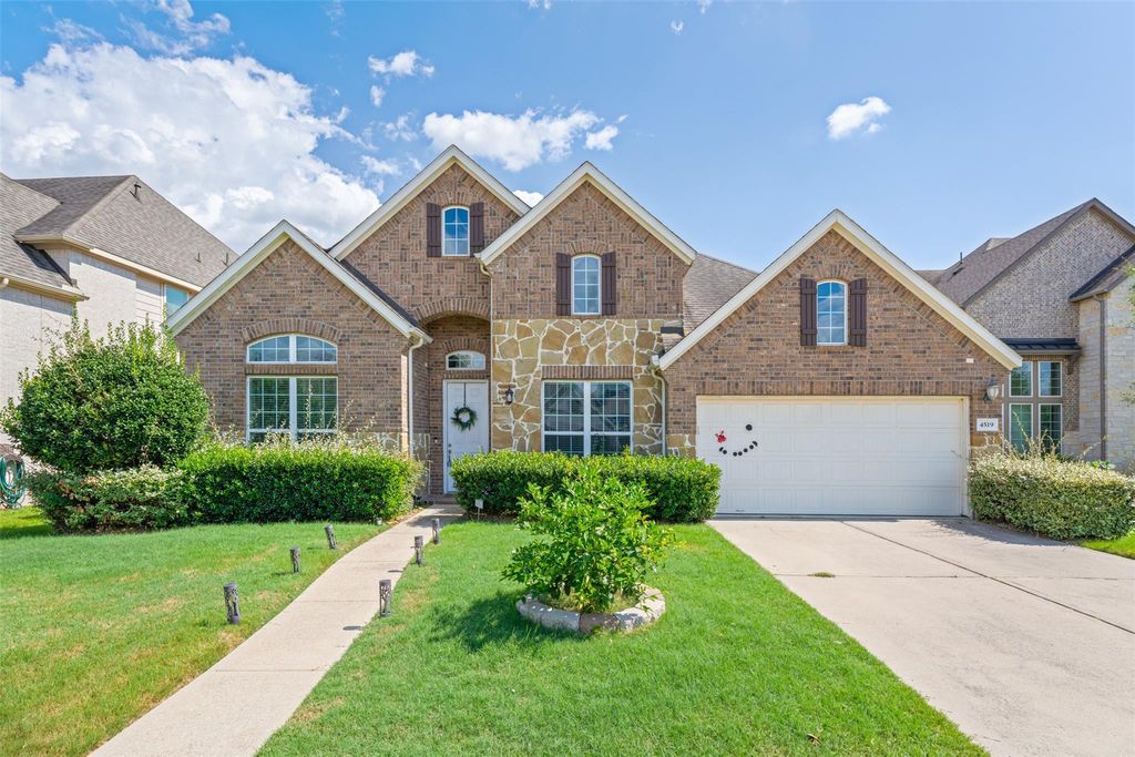 4519 Sterling Heights Lane, Sugar Land, TX 77479