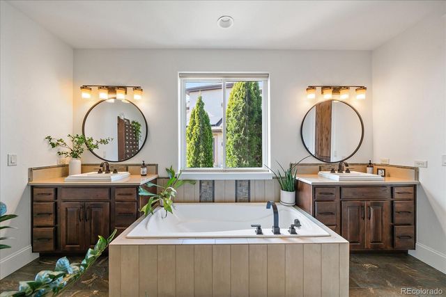 5771 Last Pointe Drive, Windsor, CO 80550