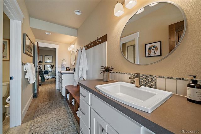 5771 Last Pointe Drive, Windsor, CO 80550