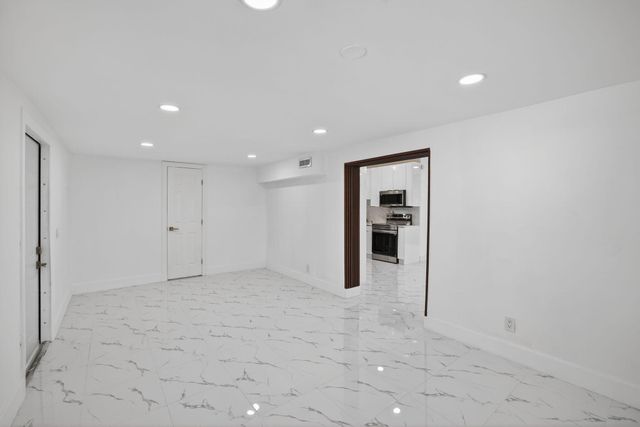 13685 NW 3rd Avenue, North Miami, FL 33168