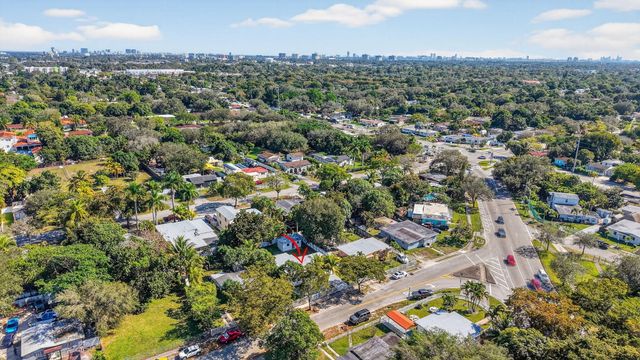 13685 NW 3rd Avenue, North Miami, FL 33168