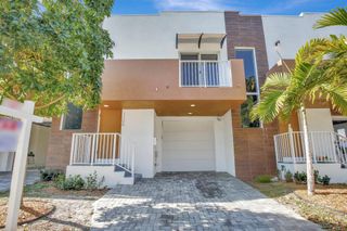 1102 S 20TH Avenue 1102, Hollywood, FL 33020