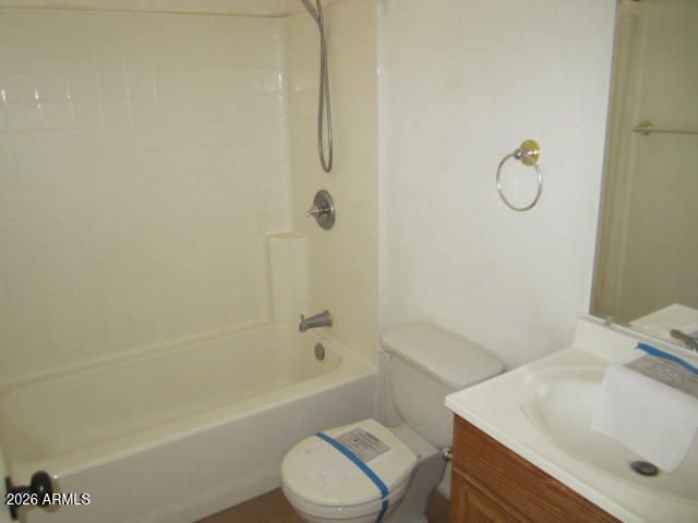 6720 W MEDLOCK Drive, Glendale, AZ 85303