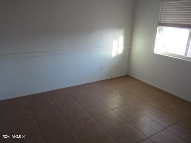 6720 W MEDLOCK Drive, Glendale, AZ 85303