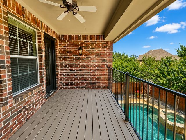 8317 Victoria Lane, Lantana, TX 76226
