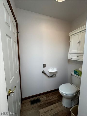 6140 Kelley Lane, Parma, OH 44134