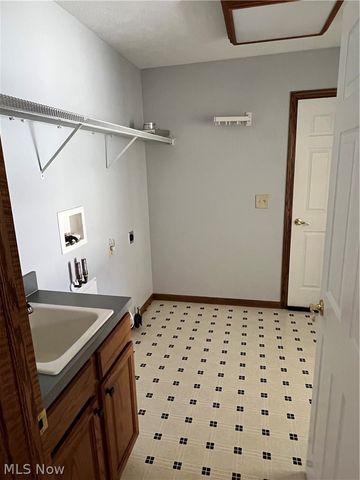 6140 Kelley Lane, Parma, OH 44134