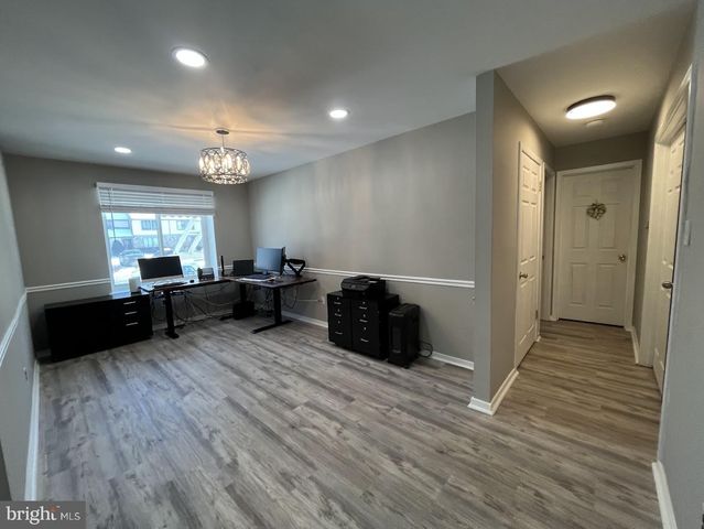 106 AVIGNON WAY, Pennsauken, NJ 08109