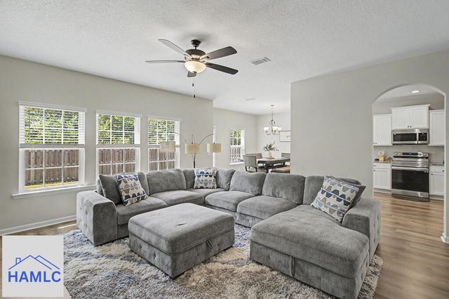 184 Courage Way, Hinesville, GA 31313