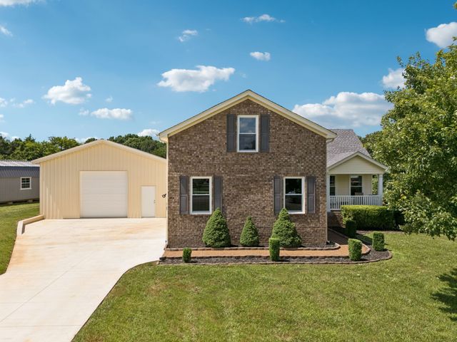 1402 Alyssa Dr, Chapel Hill, TN 37034