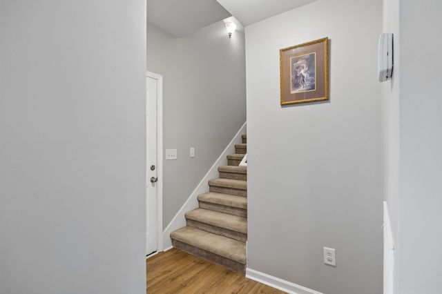 1402 Alyssa Dr, Chapel Hill, TN 37034