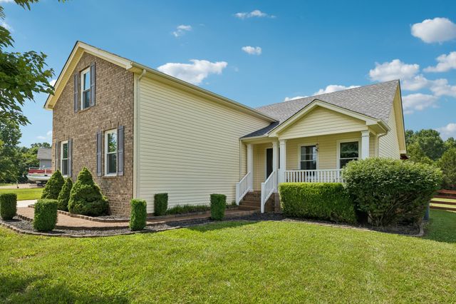 1402 Alyssa Dr, Chapel Hill, TN 37034