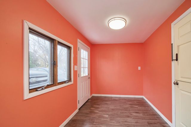 4990 Main Street, Onekama Vlg, MI 49675