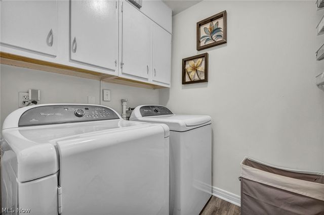 342 Inwood Boulevard, Avon Lake, OH 44012
