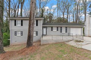 3917 Wedgefield Circle, Decatur, GA 30035