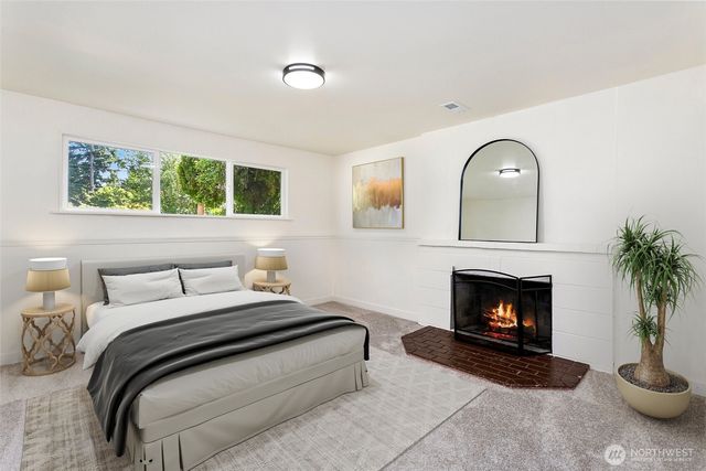 6046 NE 204th Street, Kenmore, WA 98028