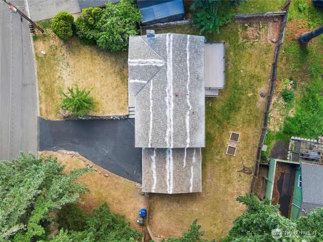6046 NE 204th Street, Kenmore, WA 98028