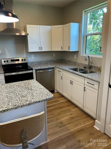 106 Snyder Court NE, Concord, NC 28025