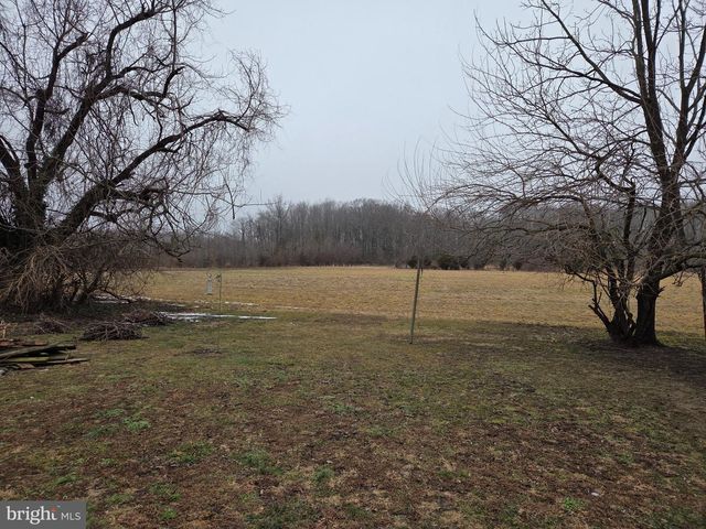 124 HAGERSVILLE RD, Salem, NJ 08079