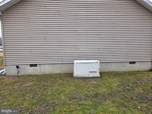 124 HAGERSVILLE RD, Salem, NJ 08079