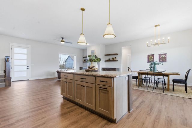 7905 E Turquoise Trl, Bel Aire, KS 67226